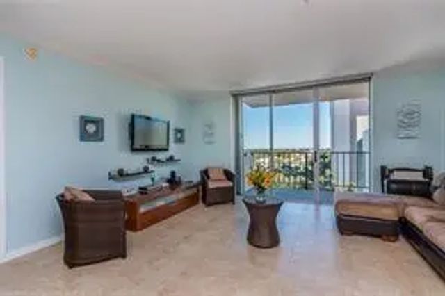 5 of 19 - 1900 S Ocean Boulevard #8l, Lauderdale-By-The-Sea, FL