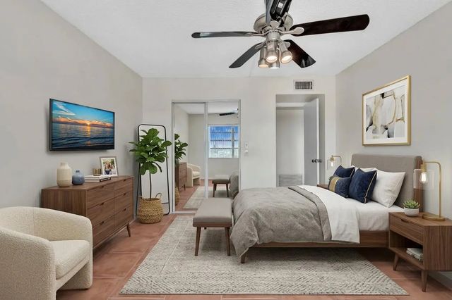 3 of 33 - 900 Ne 18th Avenue #803, Fort Lauderdale, FL