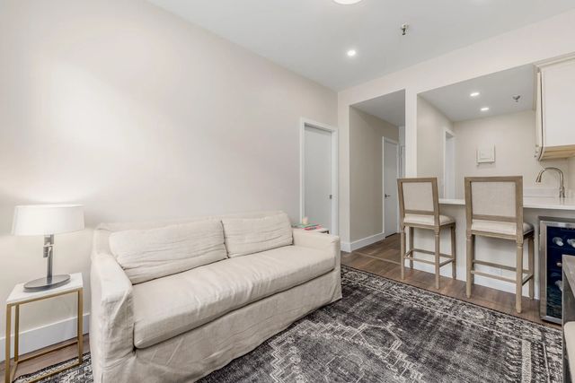 2 of 12 - 235 Sunrise Avenue #2211, Palm Beach, FL
