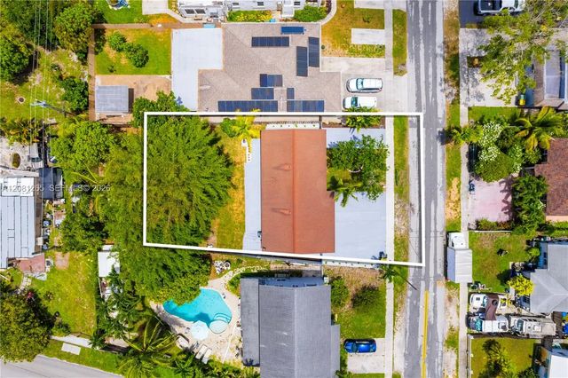 4 of 40 - 254 Sw 4th Street, Dania Beach, FL