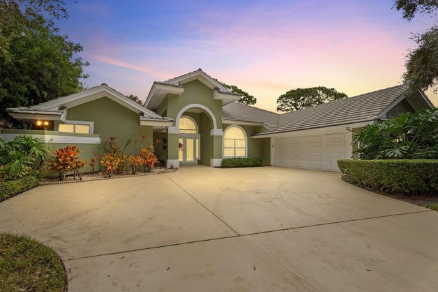 2 of 48 - 6581 Se Baltusrol Terrace, Stuart, FL