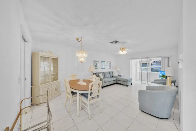 4 of 42 - 2680 Emory Drive E #a, West Palm Beach, FL