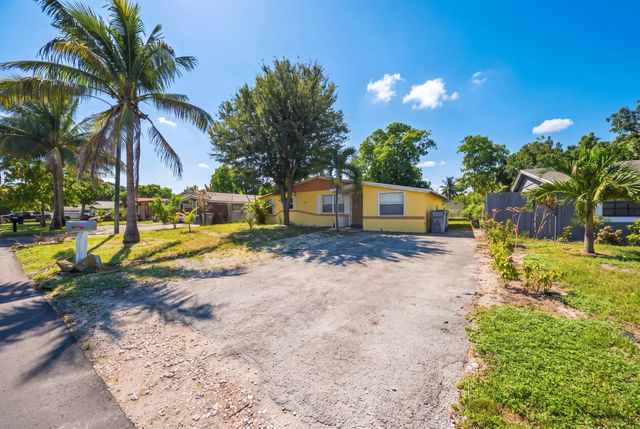 130 Ne 21st Court, Pompano Beach