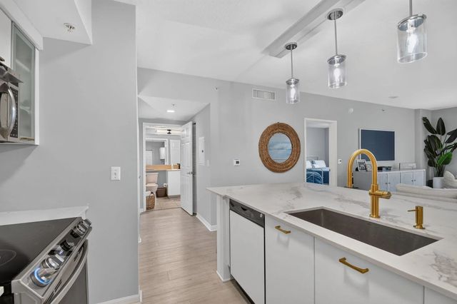5 of 51 - 625 Casa Loma Boulevard #506, Boynton Beach, FL