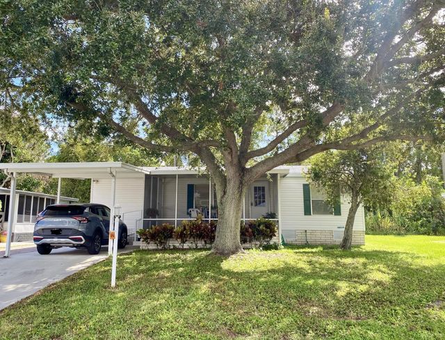 494 Thames Bluff Ridge #h-50, Fort Pierce