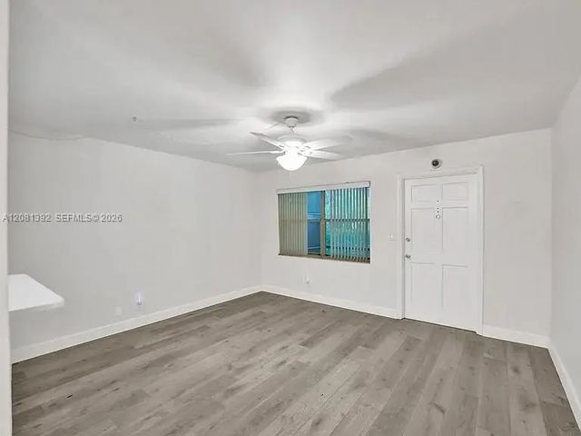 4 of 21 - N/A, Hollywood, FL