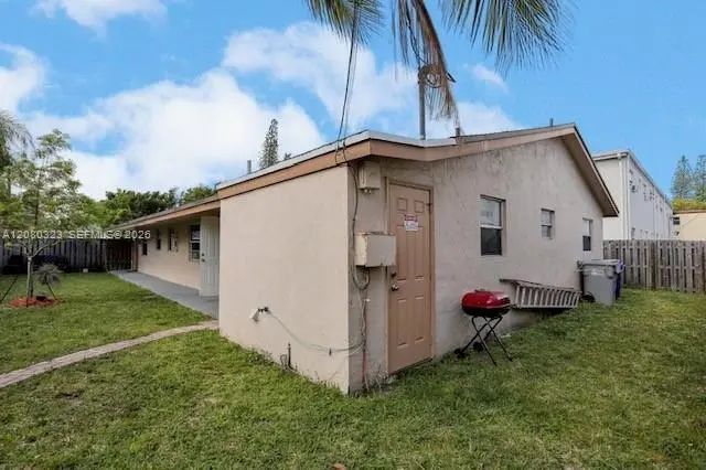 3 of 19 - 231 Sw 8th Court, Pompano Beach, FL