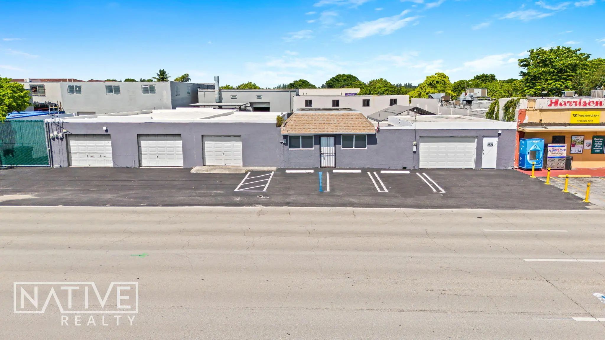 225 N Dixie Highway, Hallandale Beach