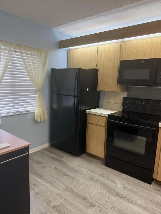4 of 12 - 101 Ocean Bluffs Boulevard #402, Jupiter, FL