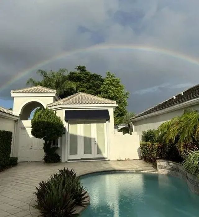 4 of 32 - 3588 Nw Clubside Circle, Boca Raton, FL