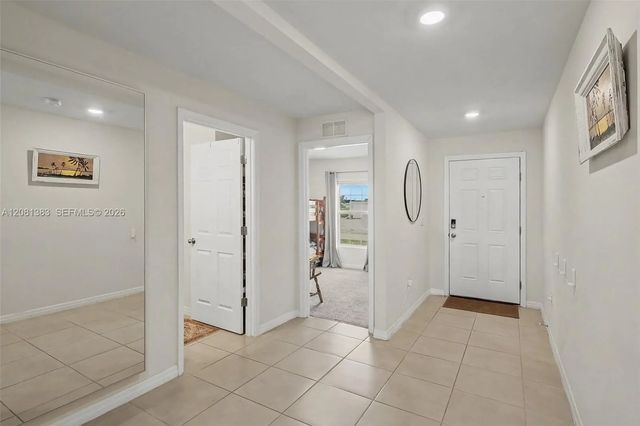 3 of 26 - 9012 W Justice Circle, LaBelle, FL