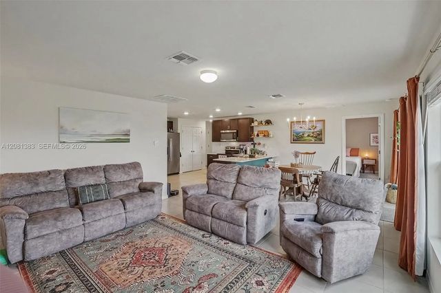 4 of 26 - 9012 W Justice Circle, LaBelle, FL