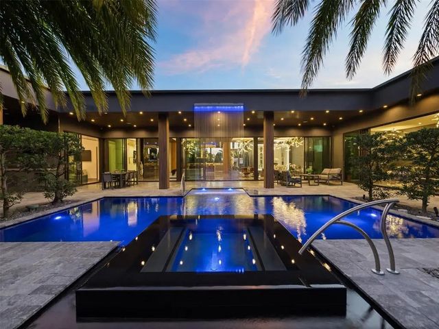 2213 Ne 37th Drive, Fort Lauderdale