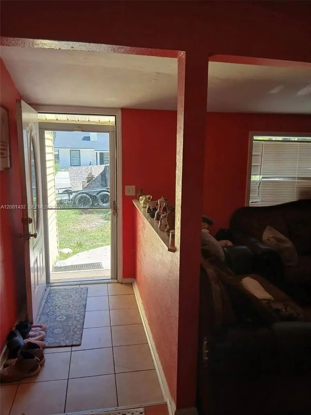 5 of 14 - 5424 Blue Grass Street, Orlando, FL