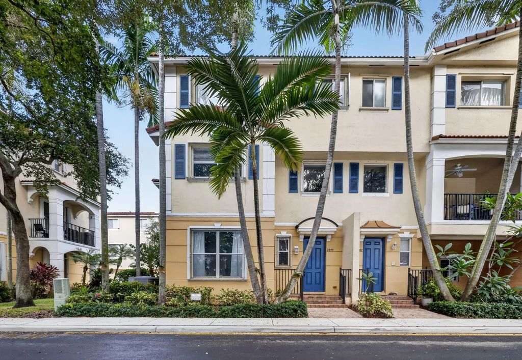 2899 S Greenleaf Circle, Boynton Beach