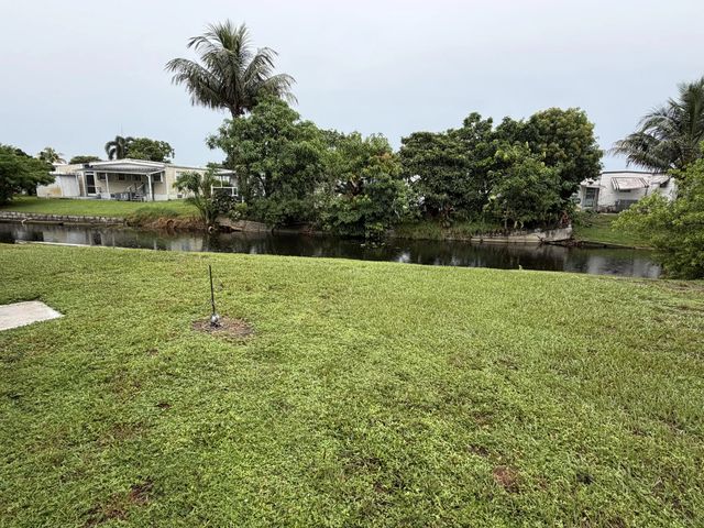 3 of 13 - 1930 Sw 85th Avenue, Davie, FL
