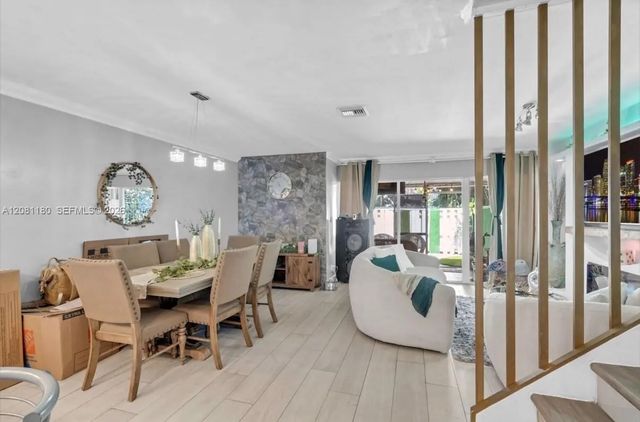 3 of 27 - 789 Crystal Lake Drive, Deerfield Beach, FL