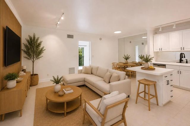 4 of 23 - 1407 Ne 56th Street #309, Fort Lauderdale, FL