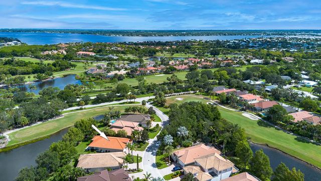 5 of 81 - 724 Sw Pebble Lane, Palm City, FL