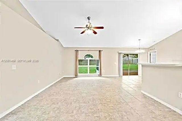 4 of 19 - 42 Pecan Loop, Ocala, FL