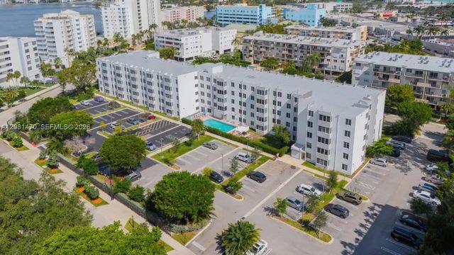250 180th Drive #158, Sunny Isles Beach