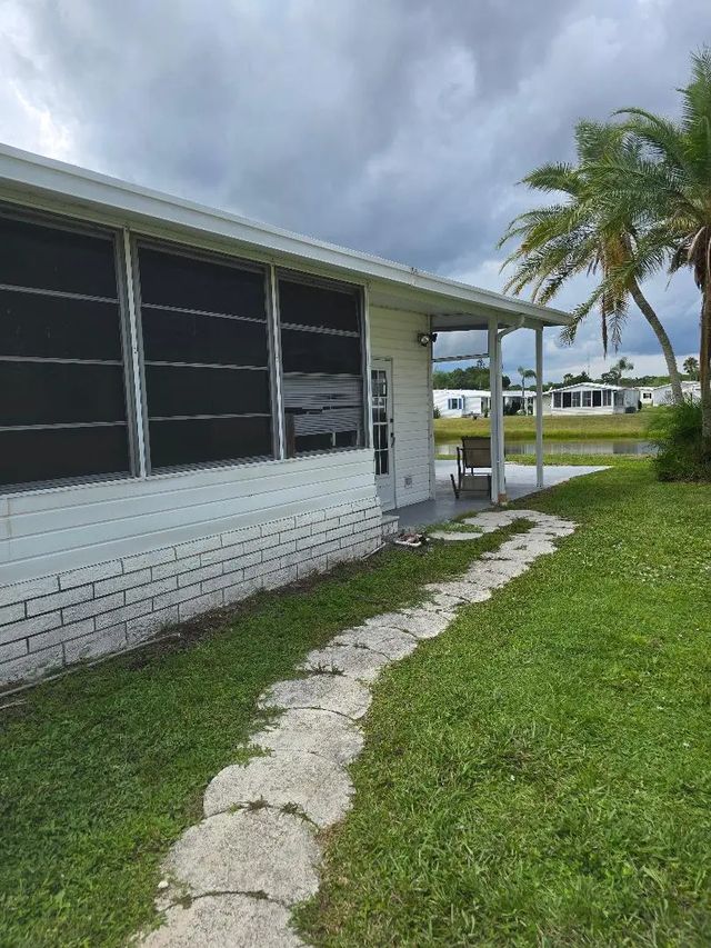 4 of 9 - 504 Thames Bluff Ridge #d-23, Fort Pierce, FL