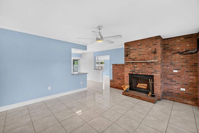 4 of 32 - 1873 Sw 28th Terrace, Fort Lauderdale, FL