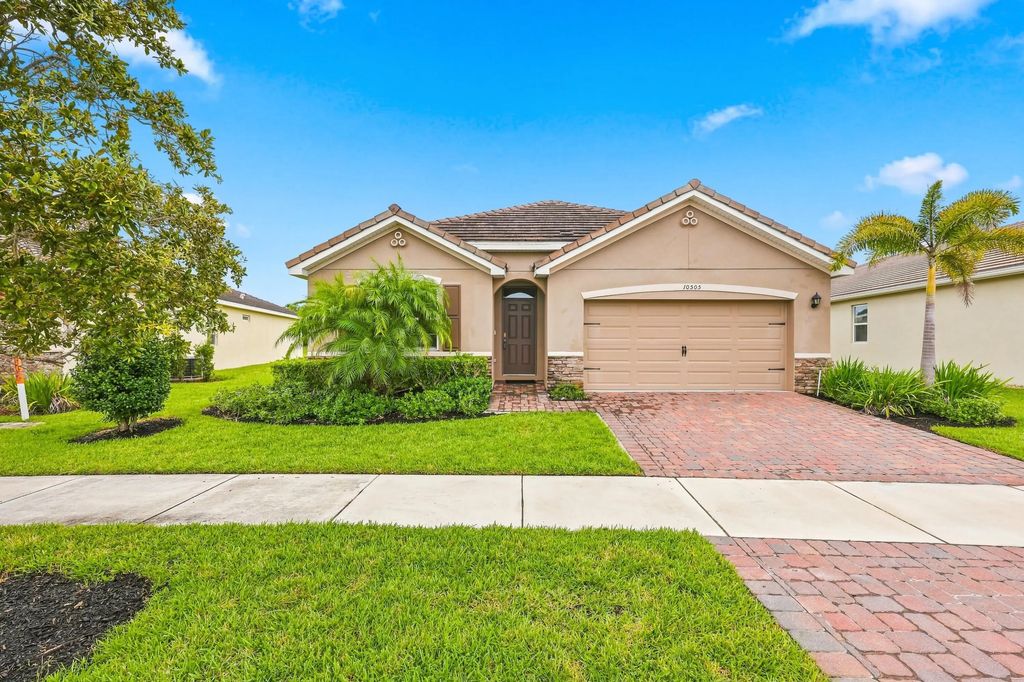 10505 Sw Toren Way, Port St. Lucie