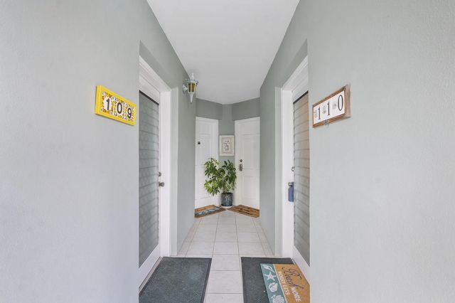4 of 31 - 5540 N Ocean Boulevard #110, Ocean Ridge, FL