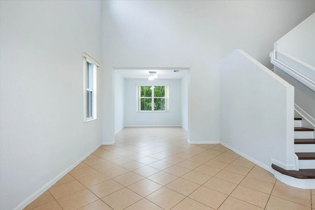5 of 62 - 890 Hawthorn Terrace, Weston, FL