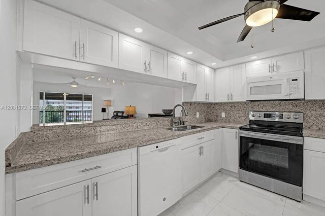4 of 31 - 170 Se 5th Avenue #405, Dania Beach, FL
