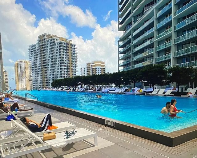 2 of 6 - 475 Brickell Avenue #4910, Miami, FL