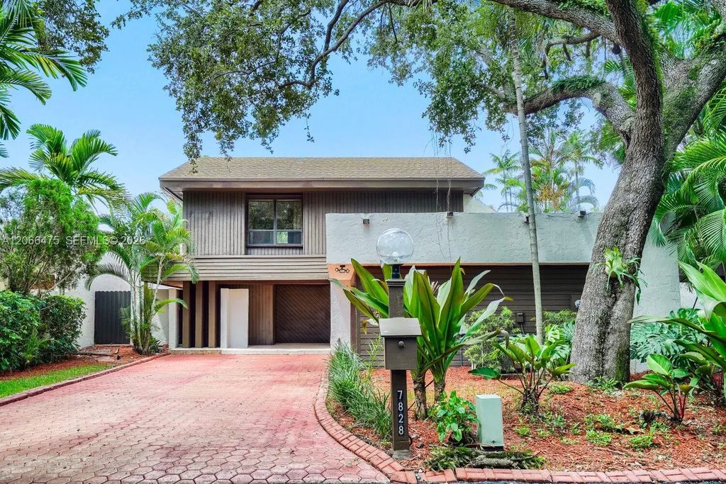 7828 Sw 118th Court, Miami