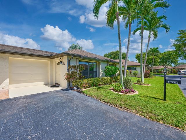3 of 59 - 4853 Equestrian Circle #b, Boynton Beach, FL