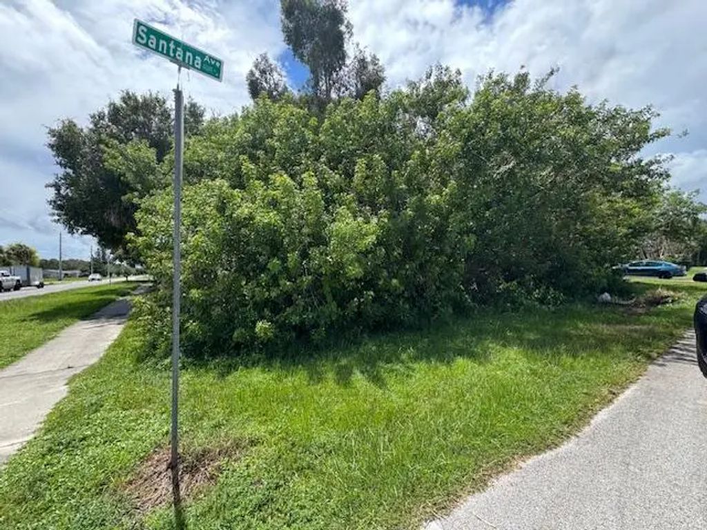 7701 Santana Avenue, Fort Pierce