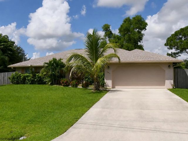 5835 W Dooley Circle, Port St. Lucie