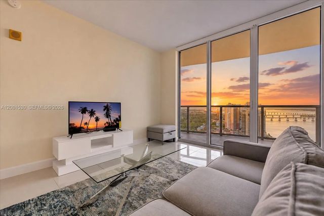 3000 Oasis Grabd Boulevard #2802, Fort Myers