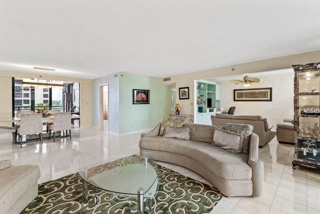 3 of 28 - 7202 Promenade Drive #401, Boca Raton, FL