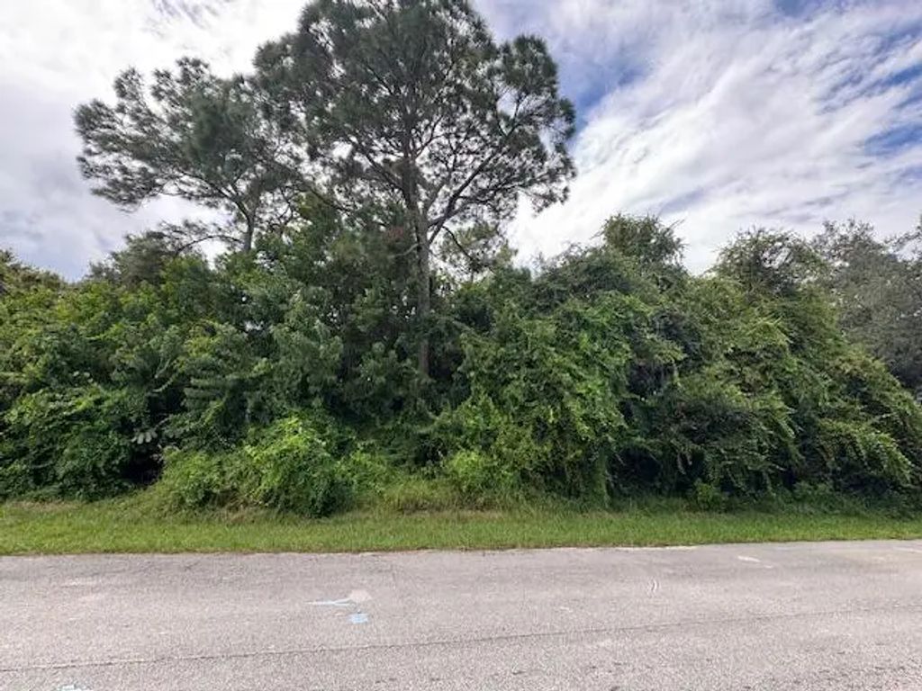 5807 Shannon Drive, Fort Pierce