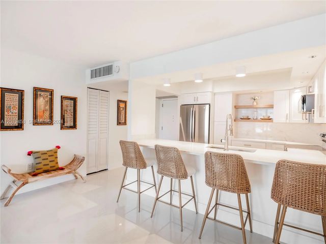 5701 Collins Avenue #307, Miami Beach