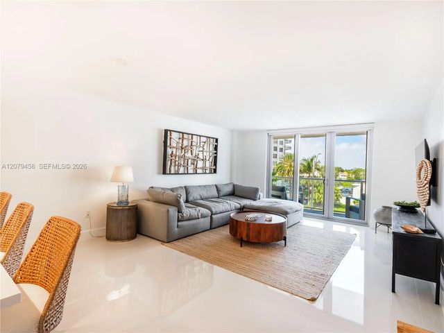 5 of 30 - 5701 Collins Avenue #307, Miami Beach, FL