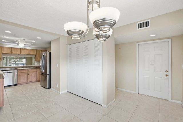 4 of 24 - 4725 Lucerne Lakes Boulevard E #301, Lake Worth, FL