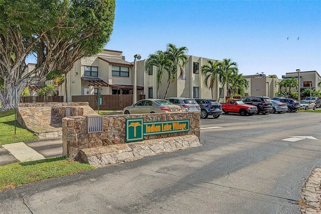 3 of 28 - 10300 Nw 9th St Circle #203, Miami, FL