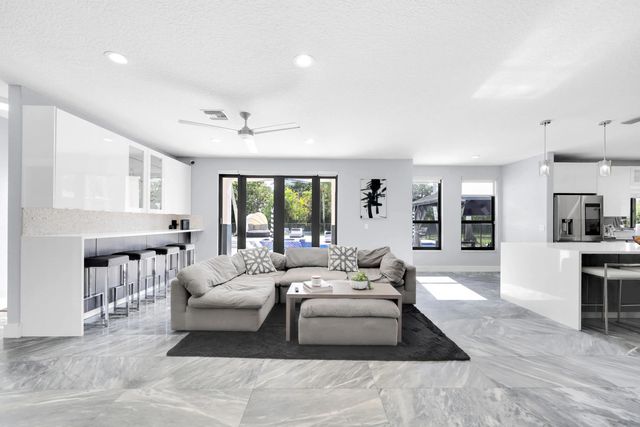 5 of 65 - 3541 Carlton Lane, Davie, FL