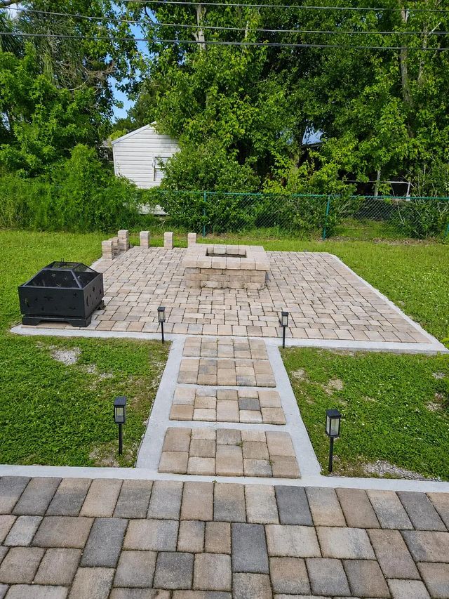 4 of 23 - 1017 Sw Longfellow Road, Port St. Lucie, FL