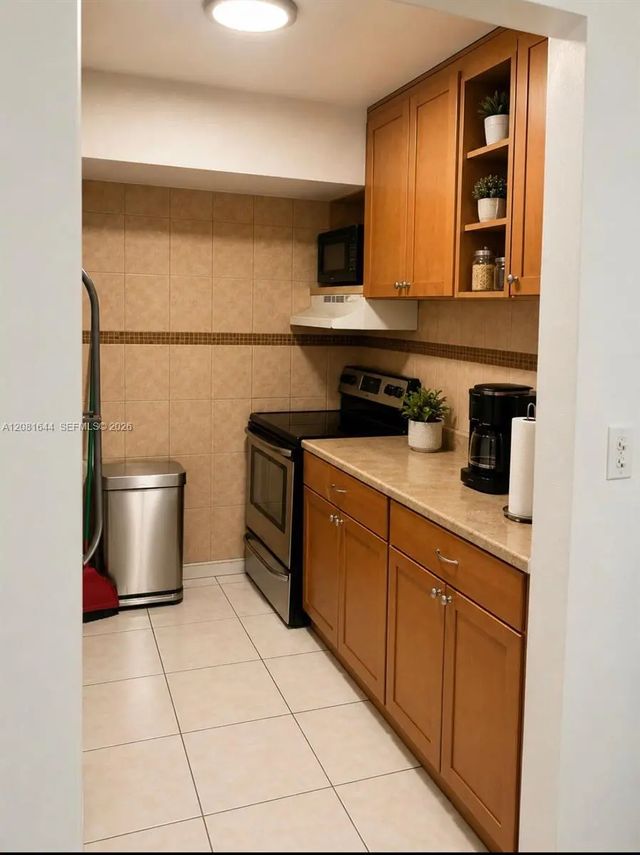 2 of 3 - 11855 Ne 19th Drive #49, North Miami, FL