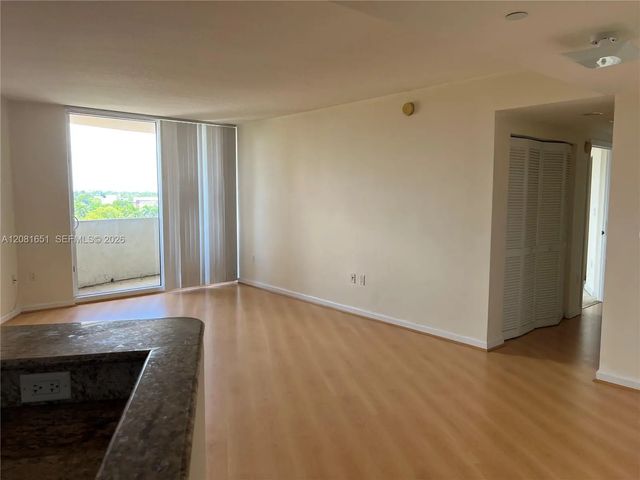 2 of 29 - 19501 W Country Club Drive #611, Aventura, FL