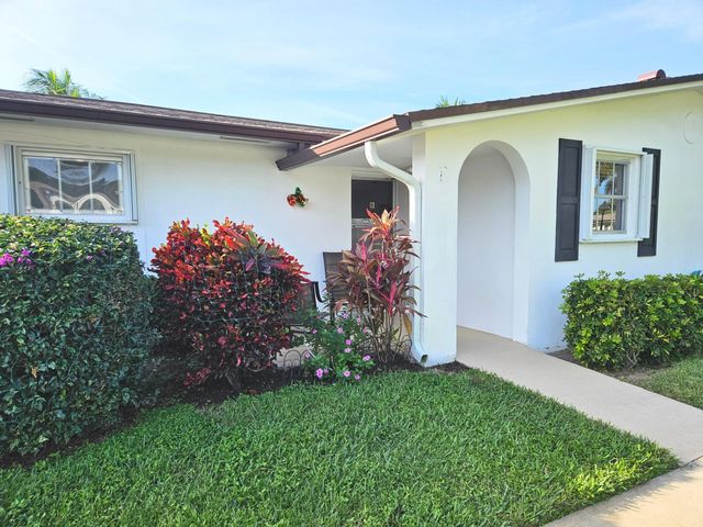 3 of 25 - 2920 Crosley Drive E #b, West Palm Beach, FL