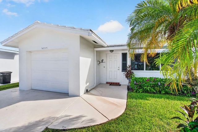 3 of 40 - 2377 Sw 8th Avenue, Boynton Beach, FL