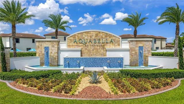 3328 W 114th Terrace #3328, Hialeah